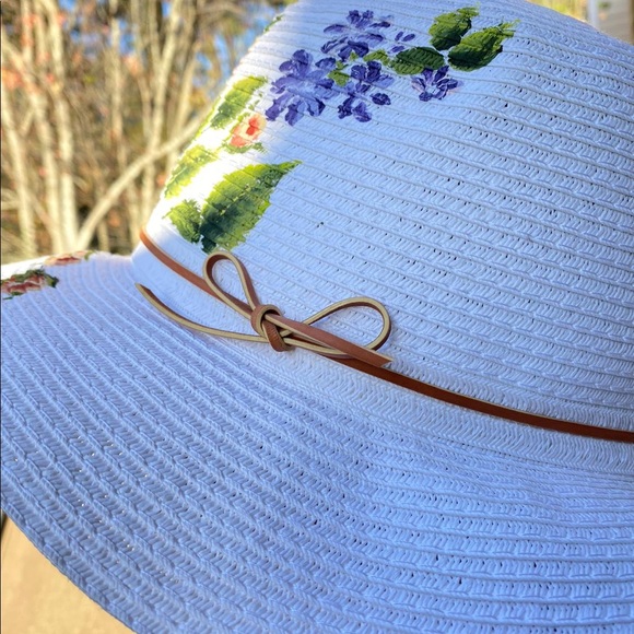 Hand painted women hats main image 4